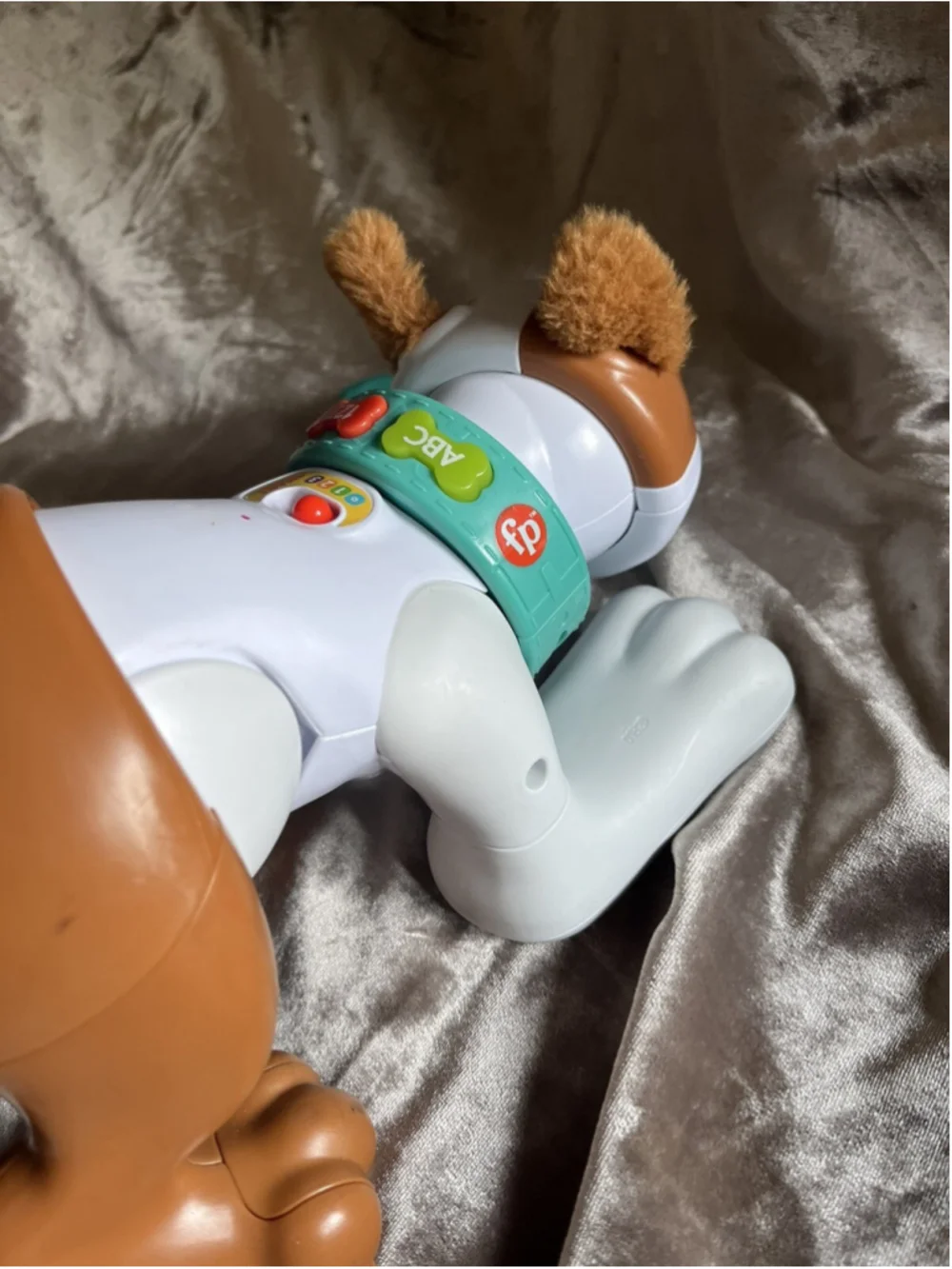 Fisher-Price Smart Stages123 Crawl With Me Puppy Musical Infant Toddler Toy